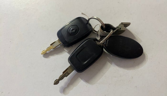 2017 Renault Kwid RXL, Petrol, Manual, 39,435 km, Key Close Up