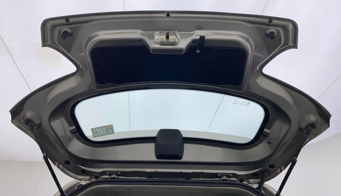 2018 Mahindra KUV 100 NXT K2 D 6S, Diesel, Manual, 57,422 km, Boot Door Open