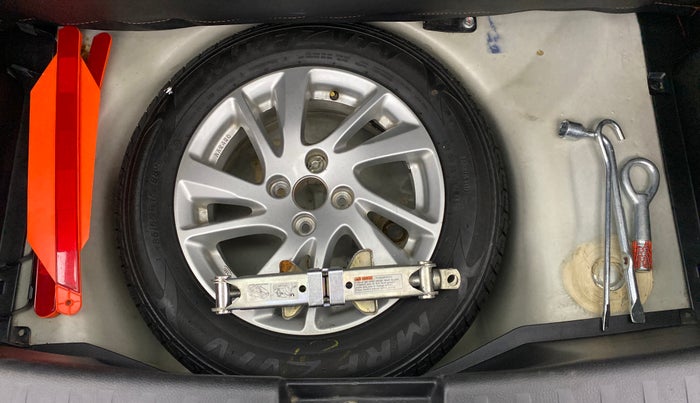2013 Maruti Swift ZXI D, Petrol, Manual, 26,472 km, Spare Tyre