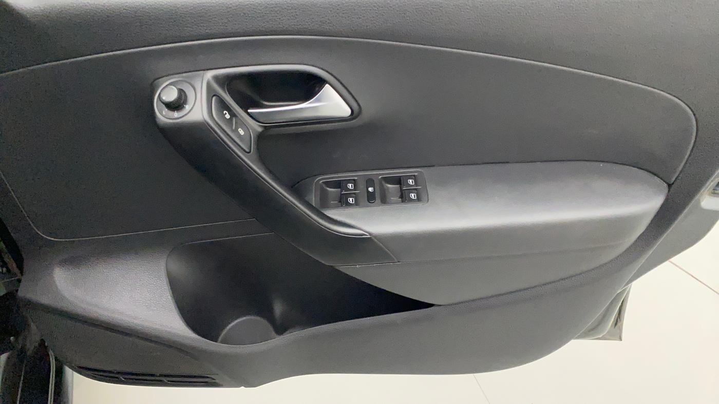 2015 Volkswagen Polo GT TSI AT, Petrol, Automatic, 68,254 km, Driver Side Door Panels Control