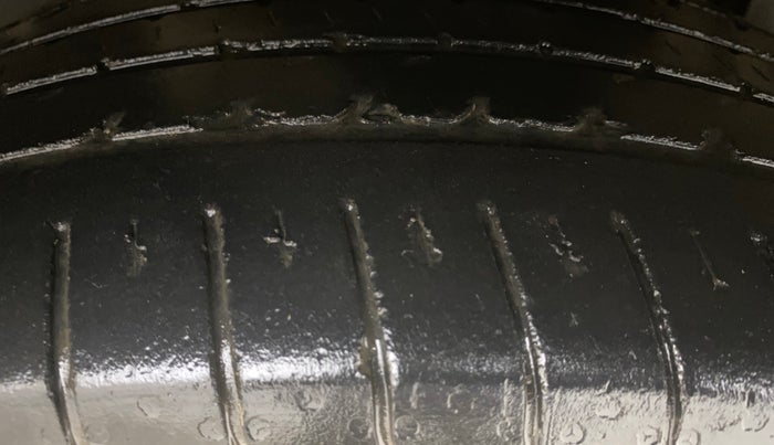 2018 Hyundai Creta SX PLUS AT 1.6 PETROL, Petrol, Automatic, 25,160 km, Left Rear Tyre Tread