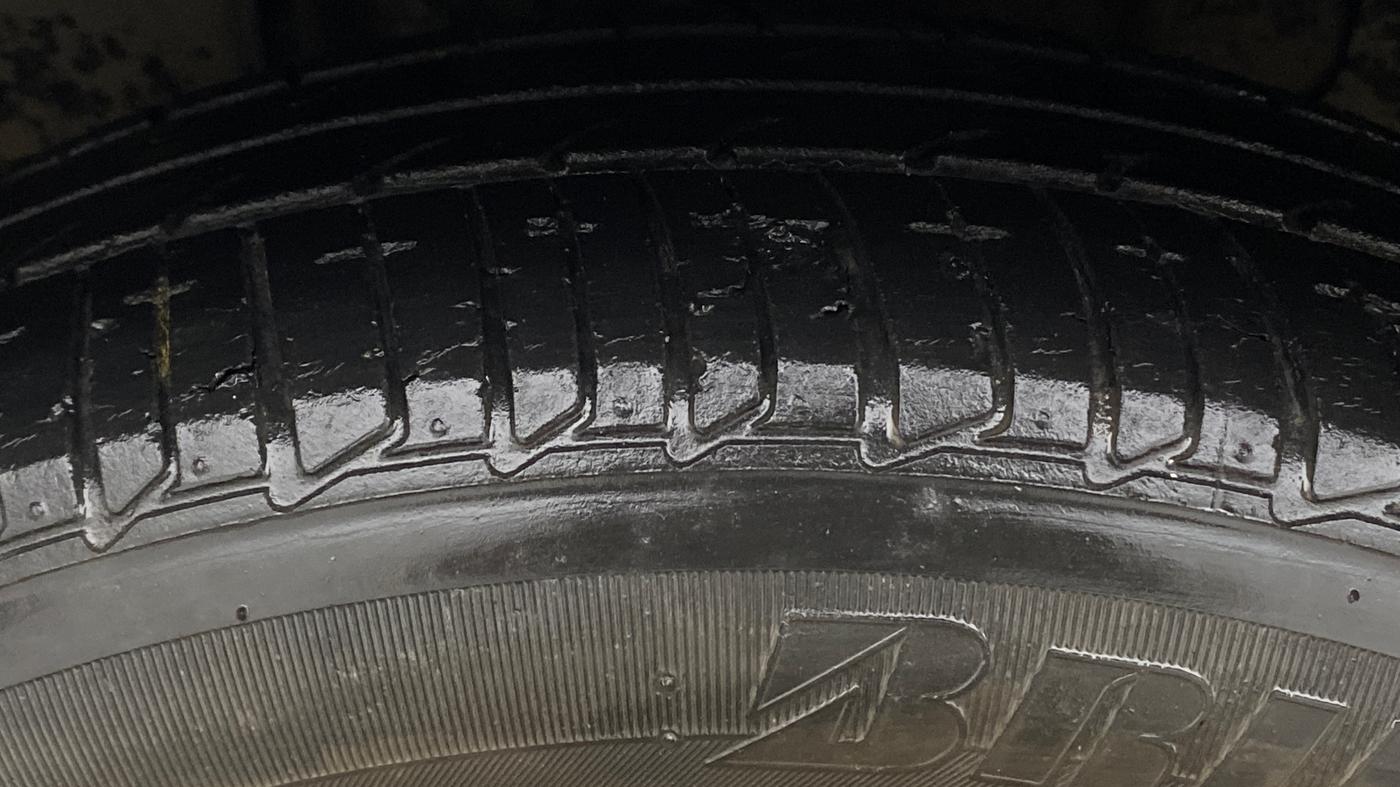 2022 Tata Tiago XZA PLUS PETROL, Petrol, Automatic, 25,470 km, Left Front Tyre Tread