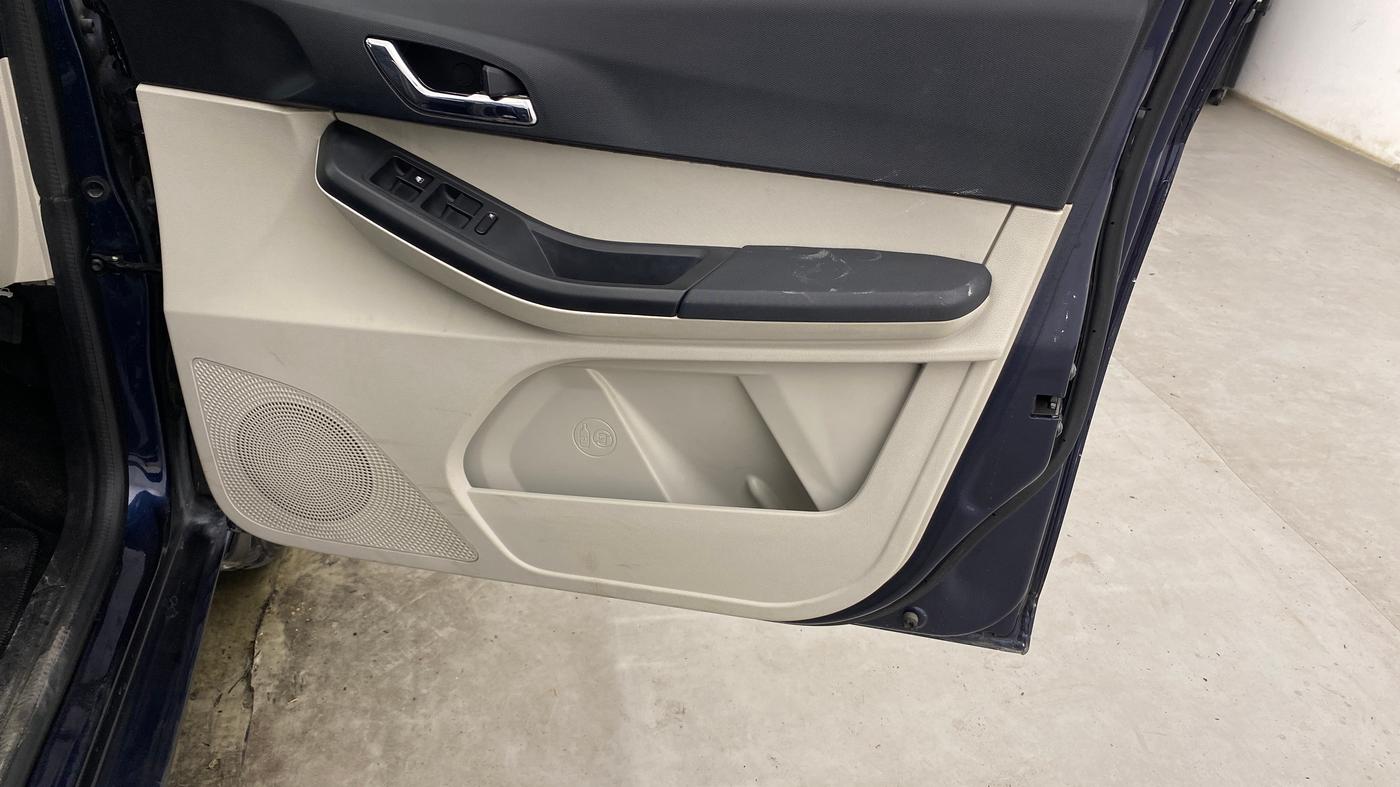 2022 Tata Tiago XZA PLUS PETROL, Petrol, Automatic, 25,470 km, Driver Side Door Panels Control