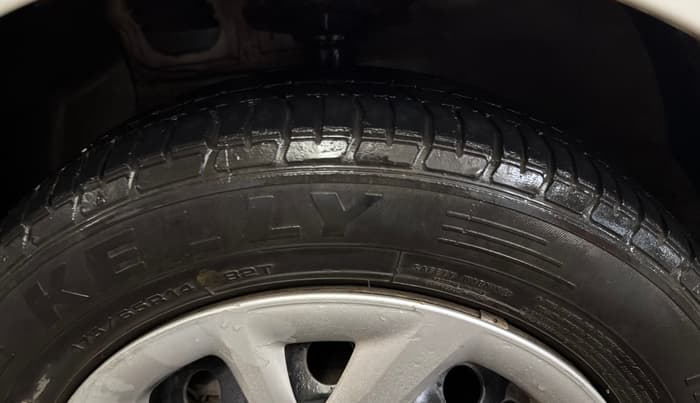 2017 Hyundai Grand i10 SPORTZ 1.2 KAPPA VTVT, Petrol, Manual, 67,634 km, Left Front Tyre Tread