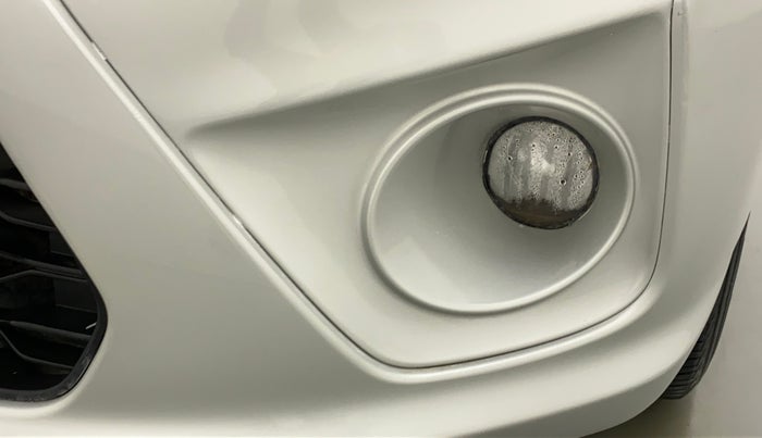2019 Maruti Celerio VXI (O) CNG, CNG, Manual, 27,436 km, Left fog light - Not fixed properly