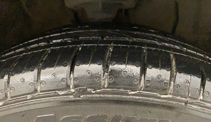 2019 Hyundai Elite i20 ASTA 1.2 (O), Petrol, Manual, 37,589 km, Right Front Tyre Tread