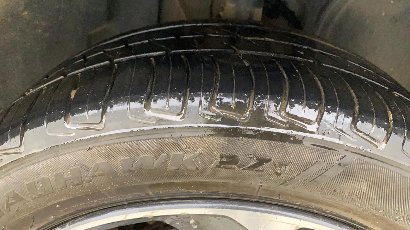 2020 Tata ALTROZ XZ PETROL, Petrol, Manual, 84,233 km, Right Front Tyre Tread