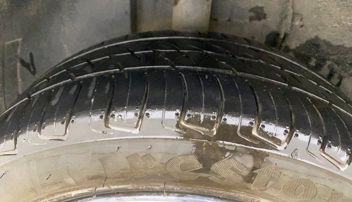 2020 Tata ALTROZ XZ PETROL, Petrol, Manual, 84,233 km, Right Rear Tyre Tread