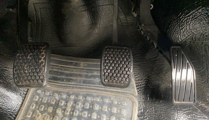 2019 Maruti Alto LXI, Petrol, Manual, 14,663 km, Pedals