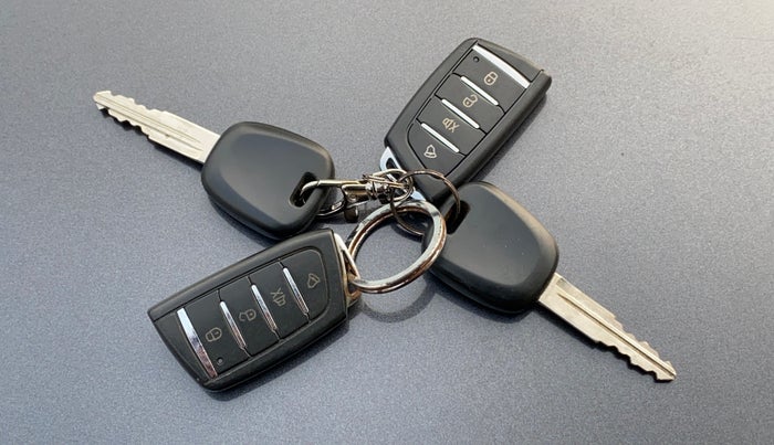 2019 Maruti Alto LXI, Petrol, Manual, 14,663 km, Key Close Up