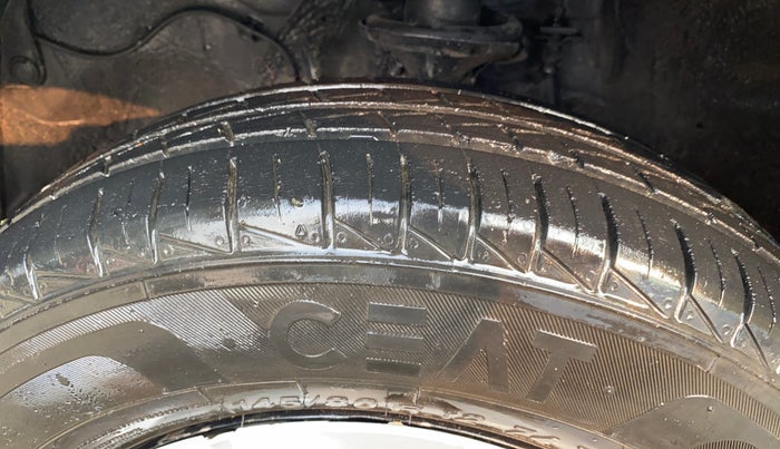2019 Maruti Alto LXI, Petrol, Manual, 14,663 km, Left Front Tyre Tread
