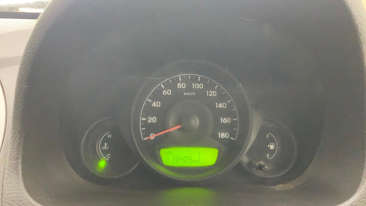 2014 Hyundai Eon ERA +, CNG, Manual, 1,13,407 km, Odometer Image