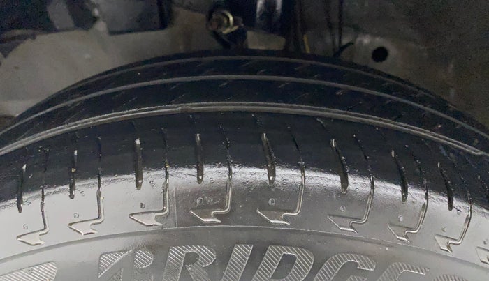 2018 Honda Amaze 1.2L I-VTEC S, CNG, Manual, 69,410 km, Left Front Tyre Tread