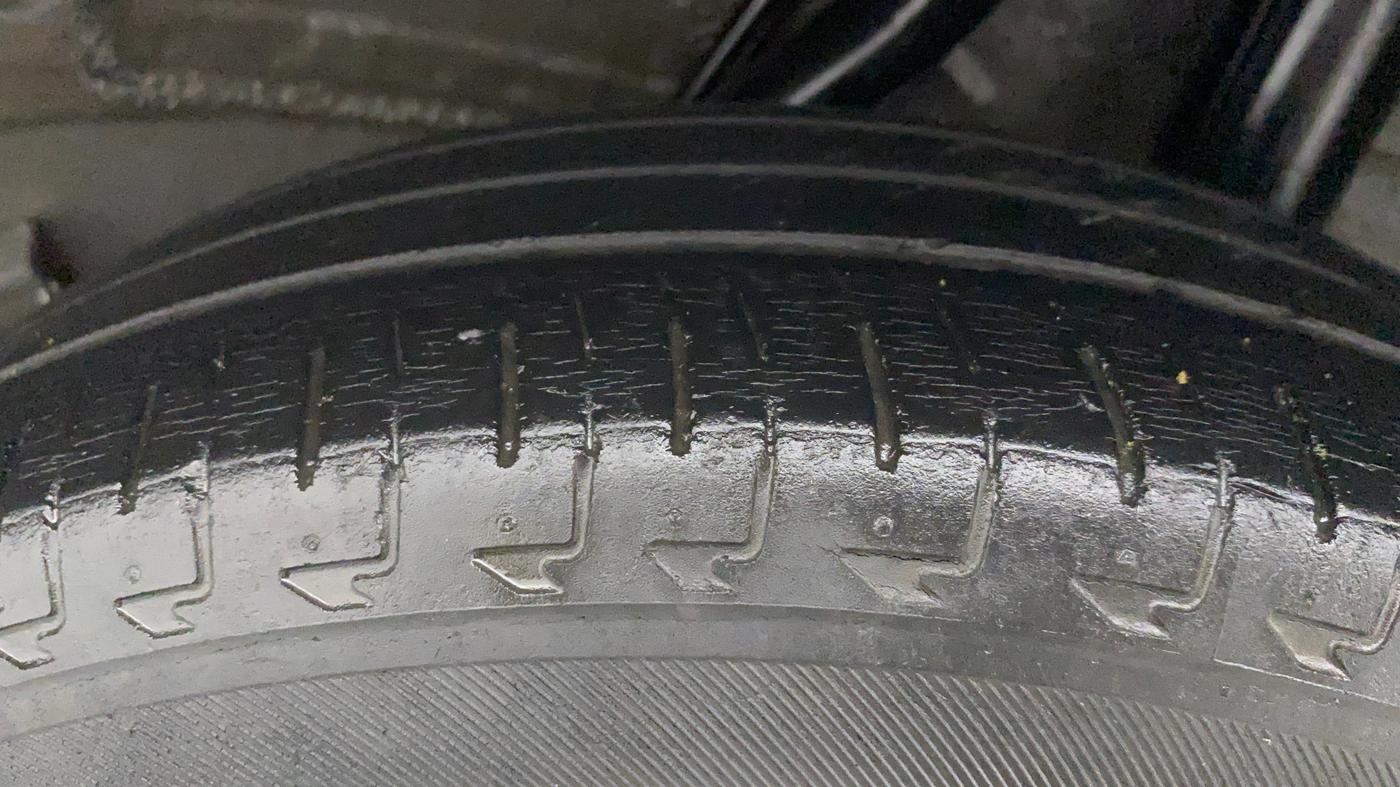 2018 Honda Amaze 1.2L I-VTEC S, CNG, Manual, 69,410 km, Left Rear Tyre Tread