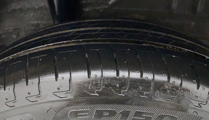2018 Honda Amaze 1.2L I-VTEC S, CNG, Manual, 69,410 km, Right Rear Tyre Tread
