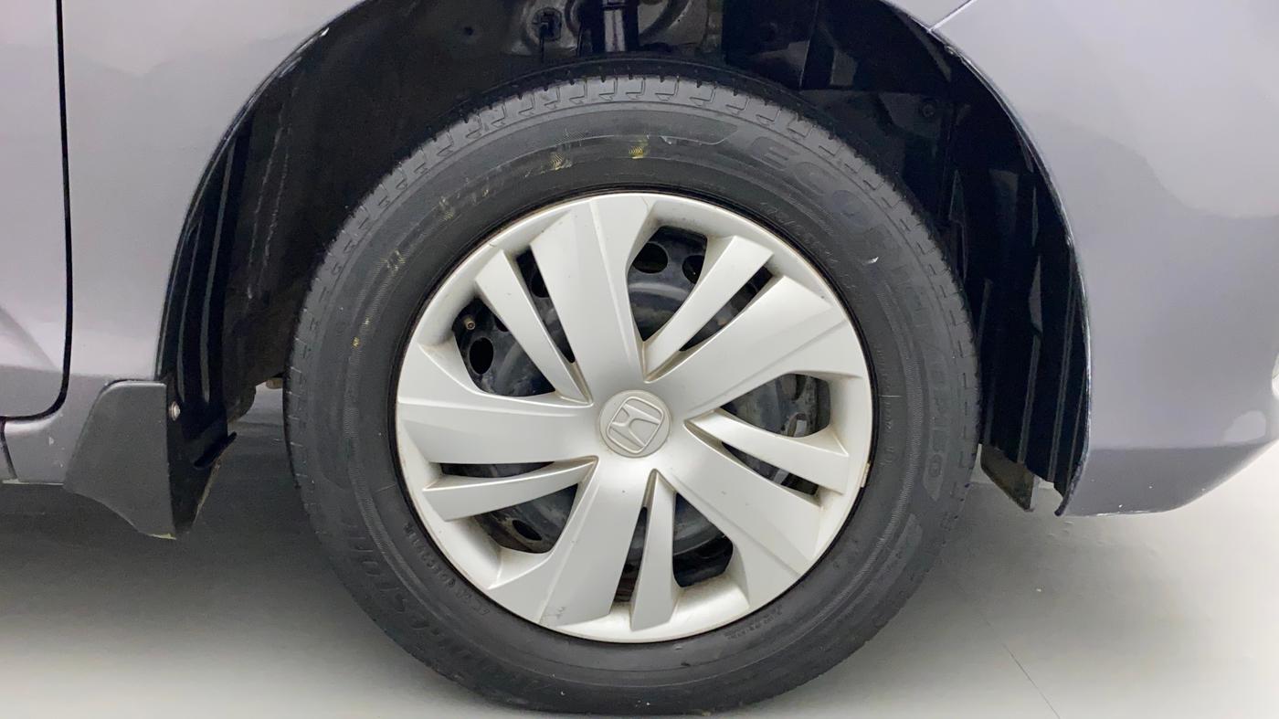 2018 Honda Amaze 1.2L I-VTEC S, CNG, Manual, 69,410 km, Right Front Wheel