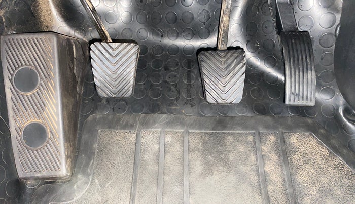 2015 Hyundai Elite i20 SPORTZ 1.2, Petrol, Manual, 68,266 km, Pedals