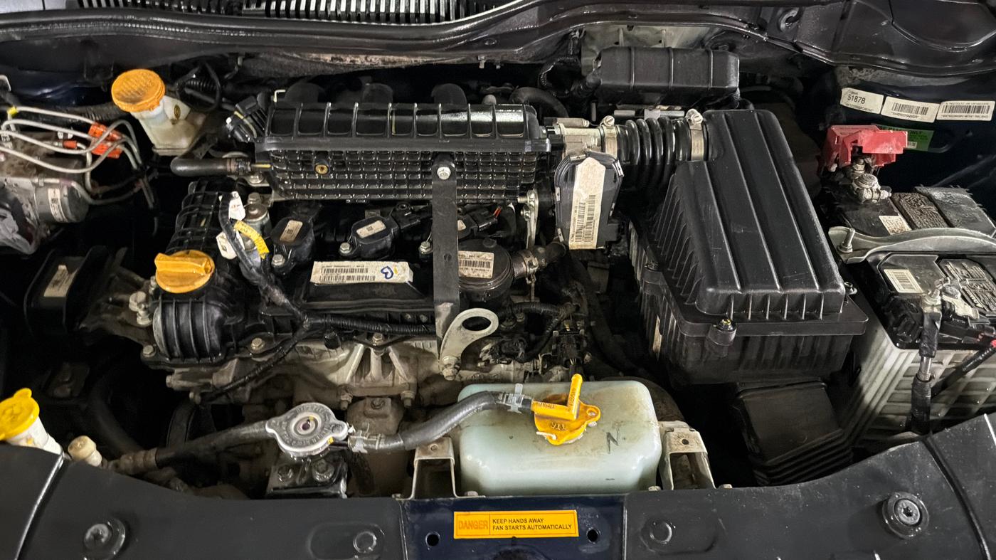 2025 Tata ALTROZ XZA PLUS (O) SUNROOF P , Petrol, Automatic, 11,859 km, Engine View