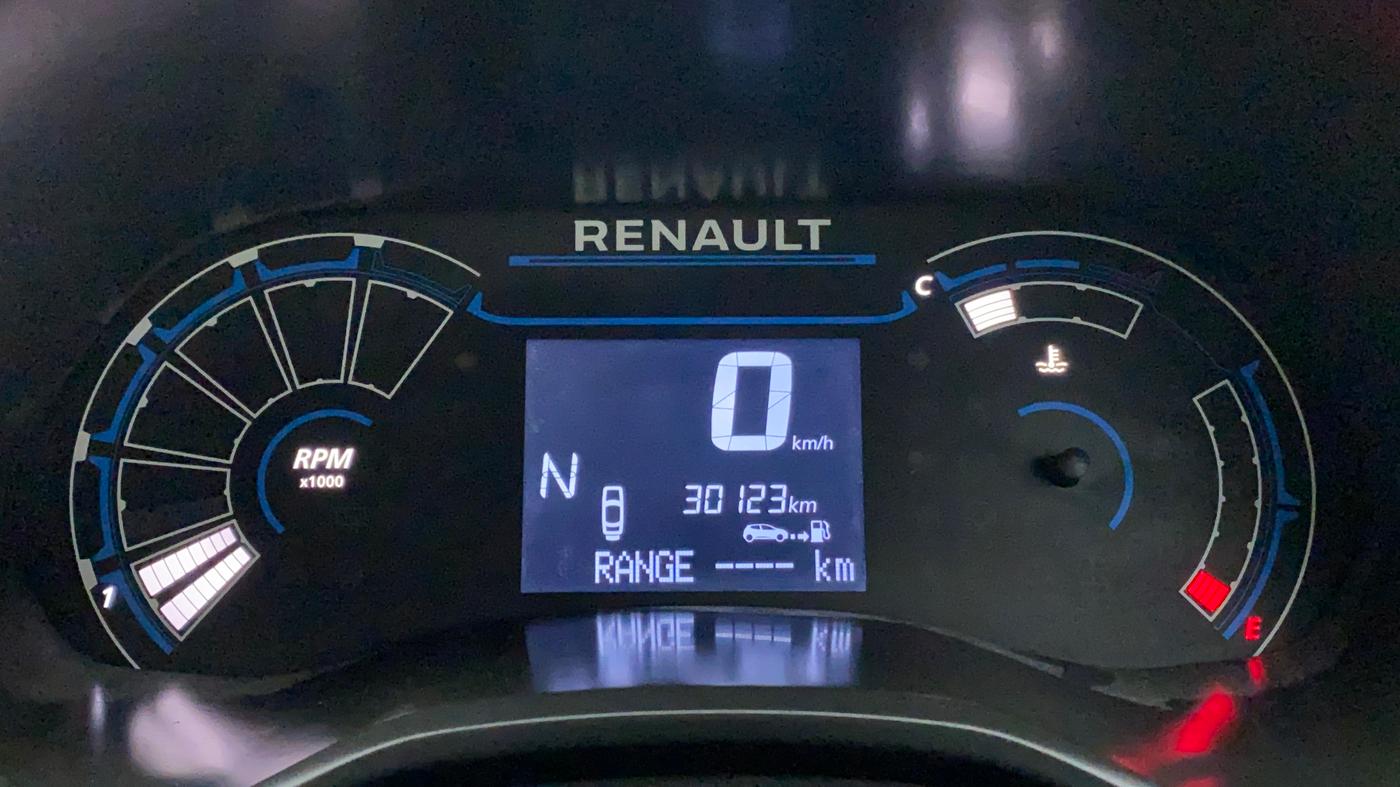2020 Renault TRIBER RXZ AMT, Petrol, Automatic, 30,123 km, Odometer Image