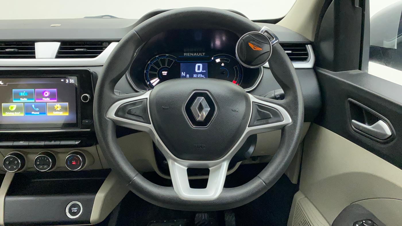 2020 Renault TRIBER RXZ AMT, Petrol, Automatic, 30,123 km, Steering Wheel Close Up