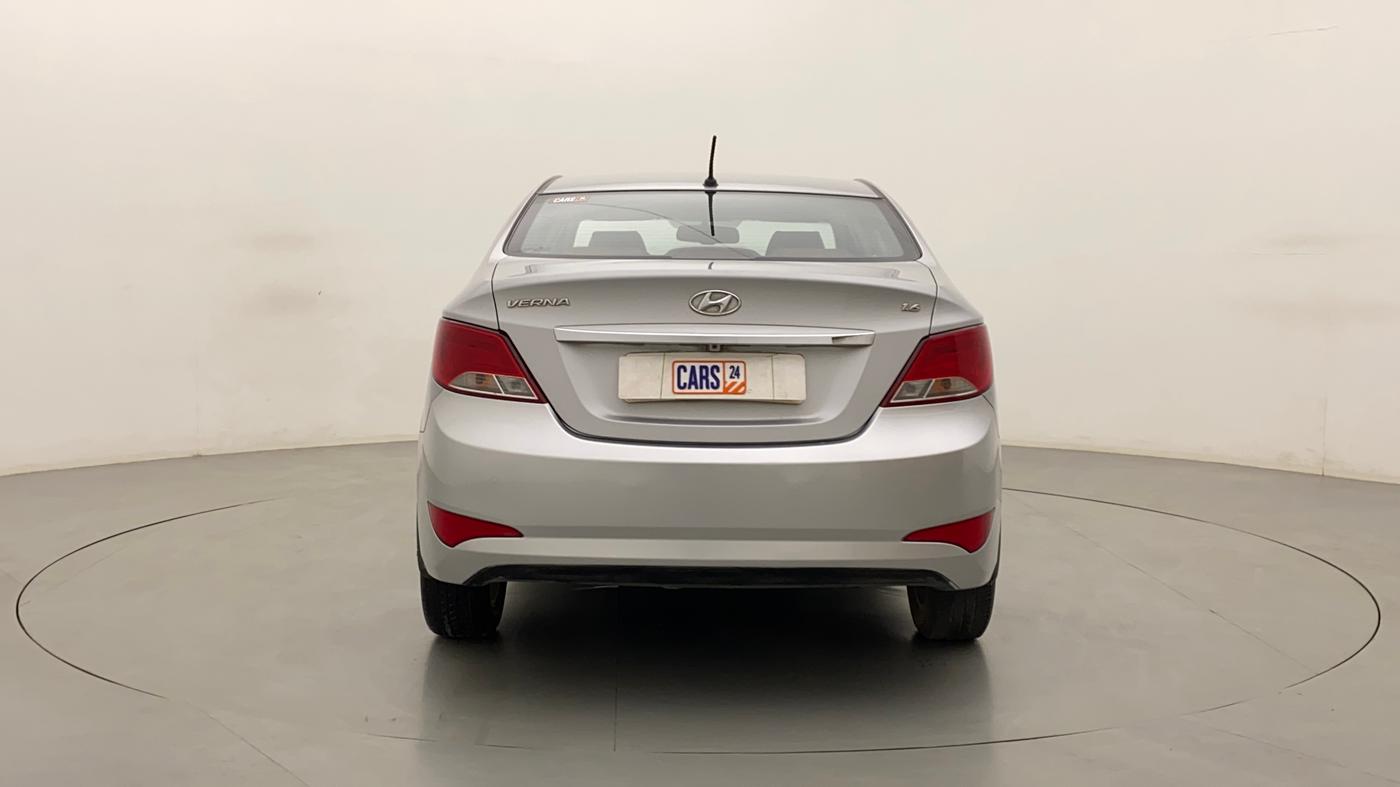 2015 Hyundai Verna FLUIDIC 4S 1.6 VTVT S(O), Petrol, Manual, 43,577 km, Back/Rear
