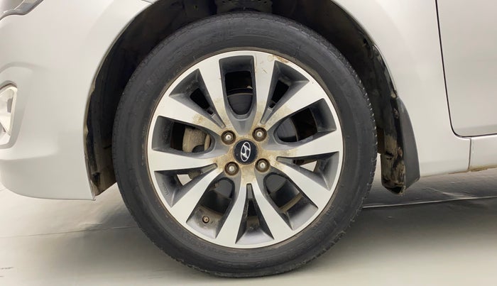 2015 Hyundai Verna FLUIDIC 4S 1.6 VTVT S(O), Petrol, Manual, 43,577 km, Left Front Wheel