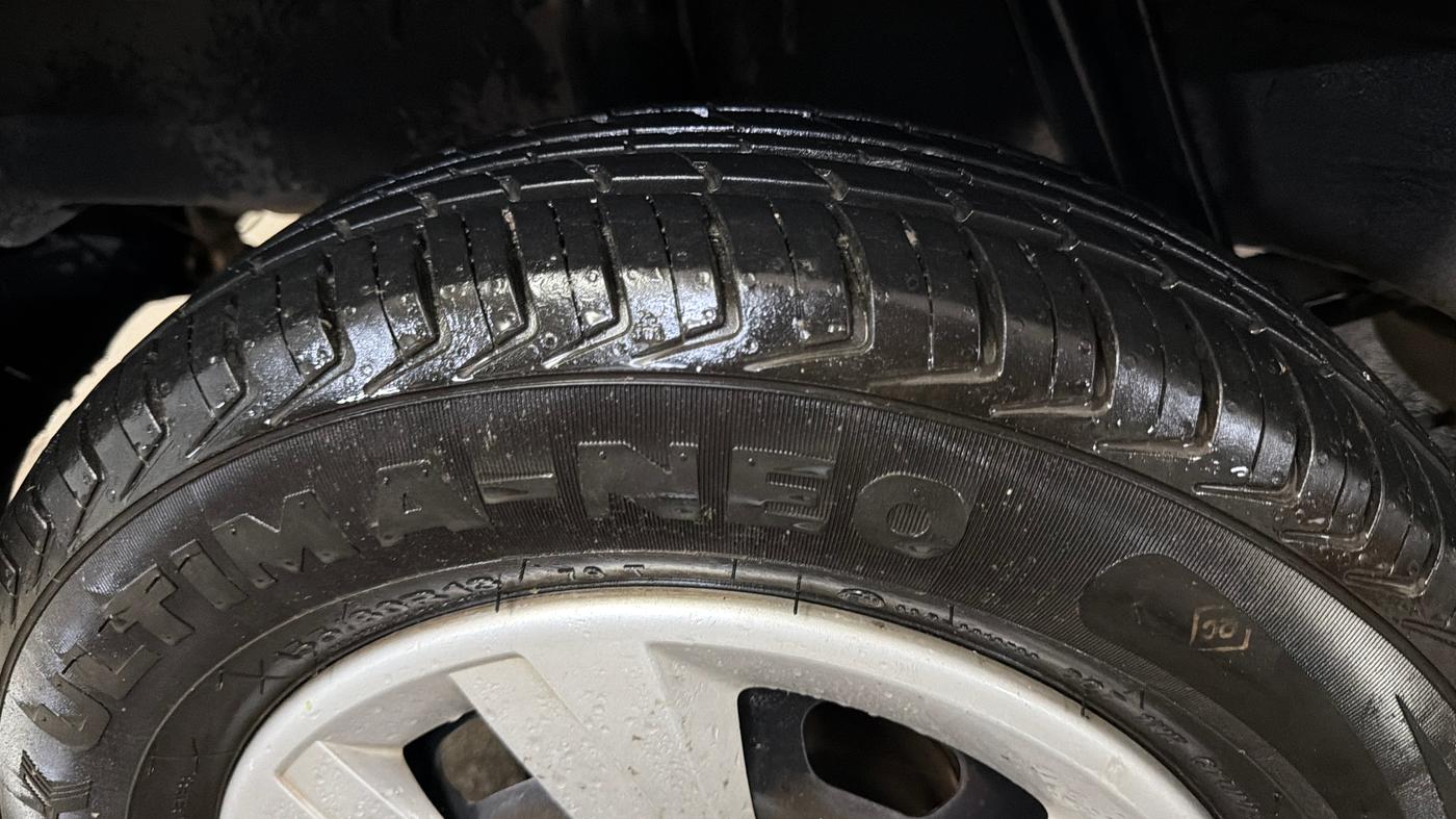 2016 Renault Kwid RXT 0.8, Petrol, Manual, 52,854 km, Right Rear Tyre Tread