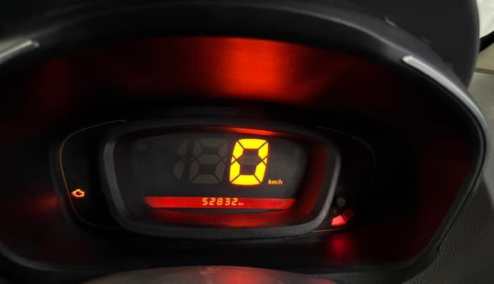 2016 Renault Kwid RXT 0.8, Petrol, Manual, 52,824 km, Odometer Image