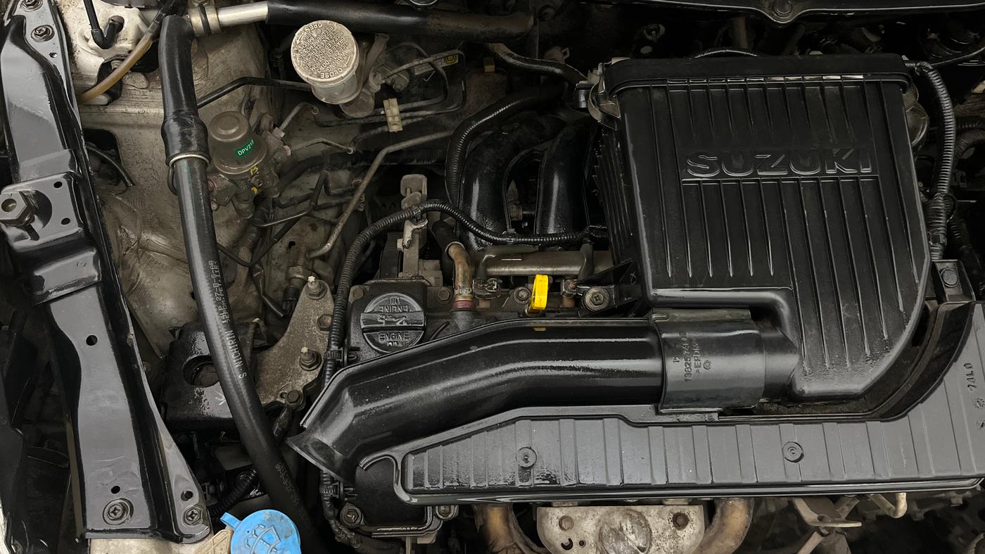 2015 Maruti Swift VXI, Petrol, Manual, 56,206 km, Engine View - Right