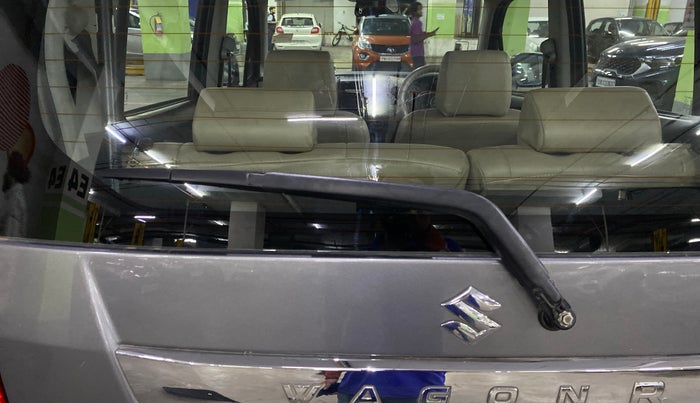 2017 Maruti Wagon R 1.0 VXI, Petrol, Manual, 23,584 km, Rear Wiper