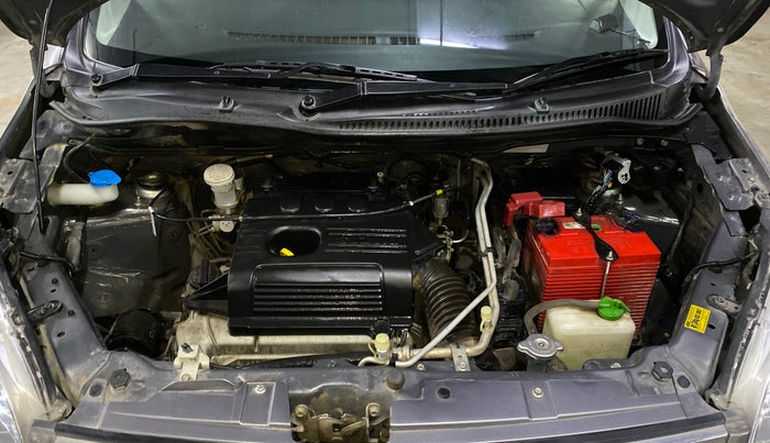 2017 Maruti Wagon R 1.0 VXI, Petrol, Manual, 23,584 km, Engine View