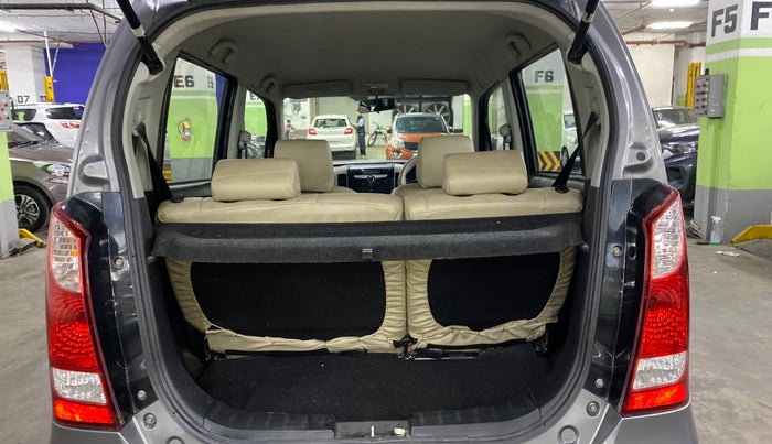 2017 Maruti Wagon R 1.0 VXI, Petrol, Manual, 23,584 km, Boot Inside