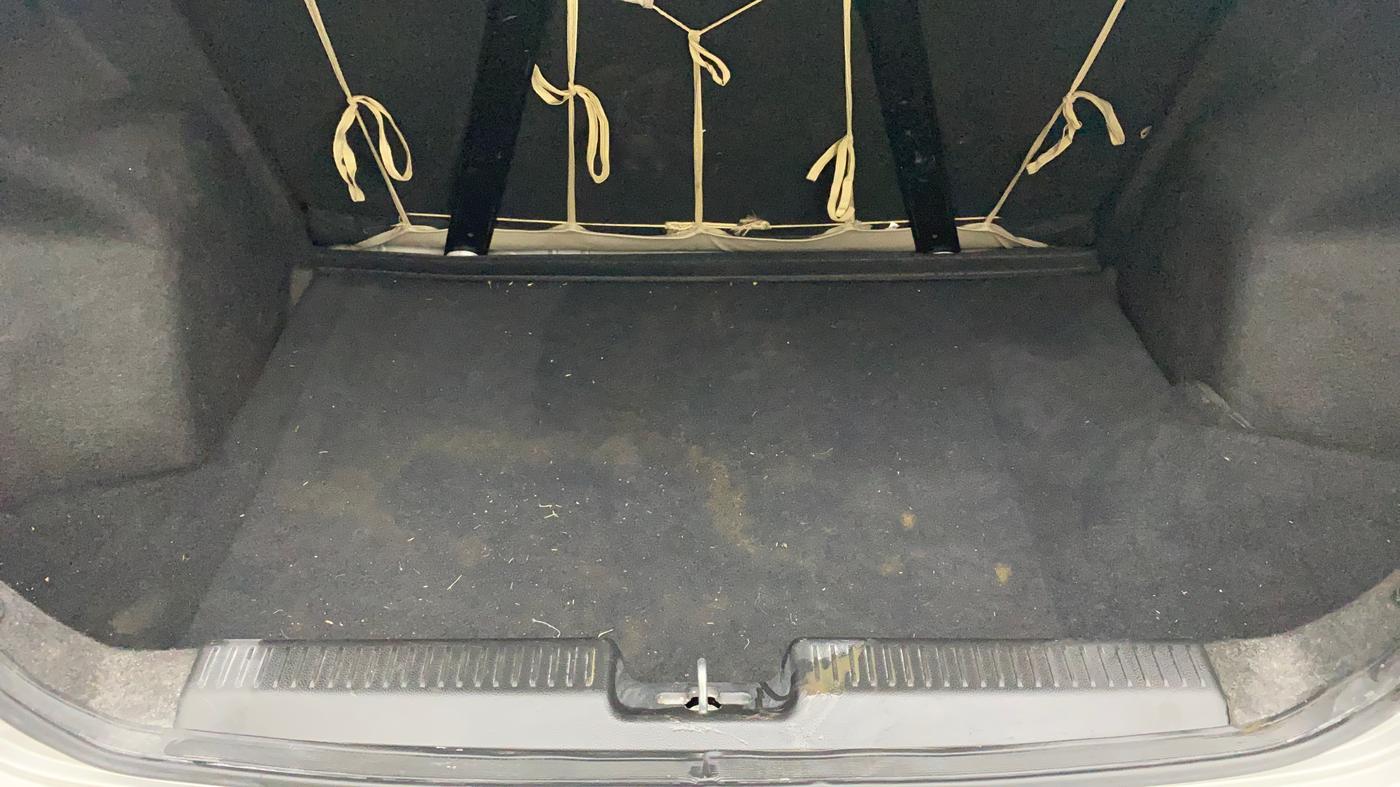 2017 Maruti Dzire VXI AMT, Petrol, Automatic, 56,605 km, Boot Inside