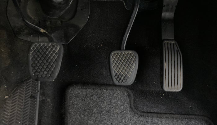 2017 Honda Jazz 1.2 V MT, Petrol, Manual, 67,100 km, Pedals