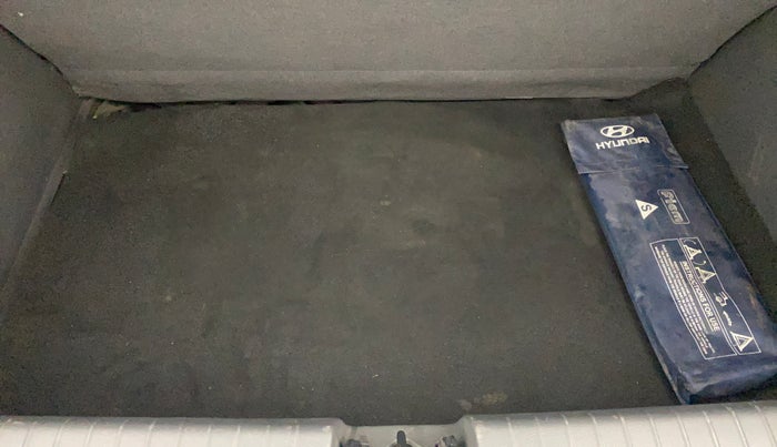 2021 Hyundai GRAND I10 NIOS SPORTZ U2 AMT 1.2 CRDI, Diesel, Automatic, 54,574 km, Boot Inside