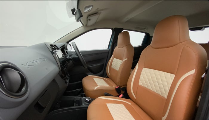 2021 Renault Kwid RXT 1.0 AMT (O), Petrol, Automatic, 32,748 km, Right Side Front Door Cabin