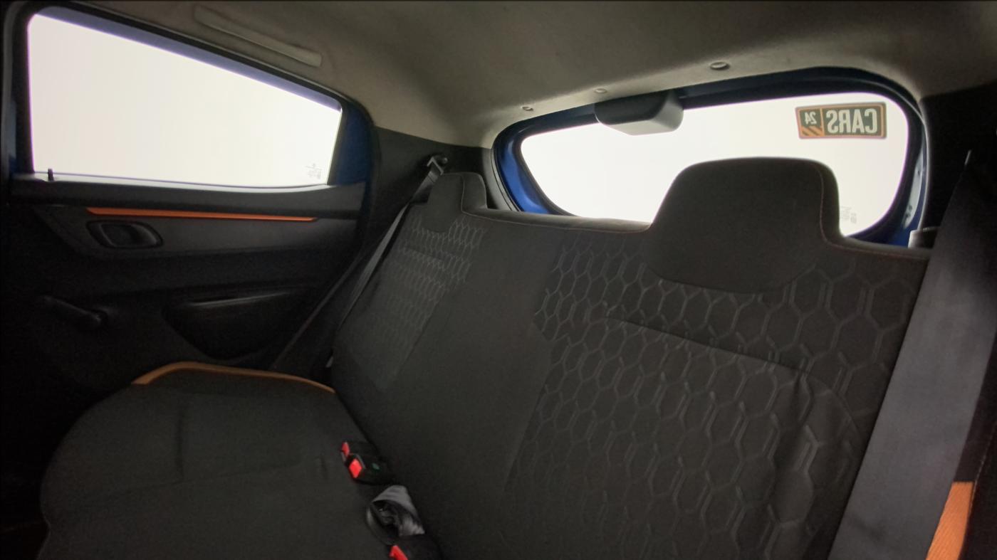 2018 Renault Kwid CLIMBER 1.0 AMT, Petrol, Automatic, 59,869 km, Right Side Rear Door Cabin