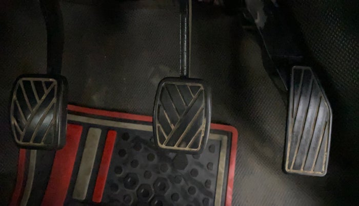 2021 Maruti S PRESSO LXI CNG, CNG, Manual, 43,572 km, Pedals