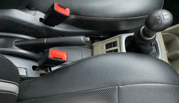 2017 Maruti Alto K10 VXI P, Petrol, Manual, 33,768 km, Gear Lever