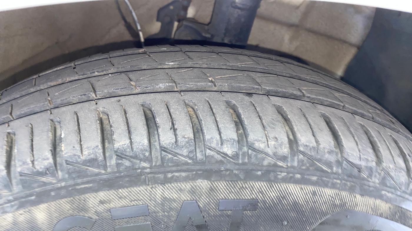 2021 Hyundai NEW SANTRO MAGNA AMT, Petrol, Automatic, 18,229 km, Right Front Tyre Tread