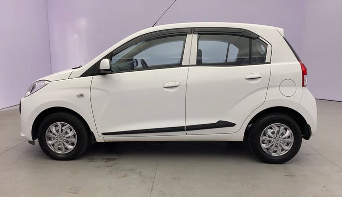 2021 Hyundai NEW SANTRO MAGNA AMT, Petrol, Automatic, 18,229 km, Left Side