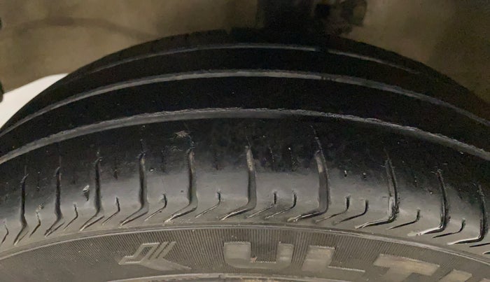 2018 Maruti Wagon R 1.0 LXI CNG, CNG, Manual, 95,321 km, Left Front Tyre Tread