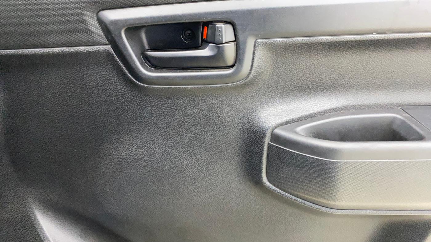 2019 Maruti S PRESSO VXI+, Petrol, Manual, 32,316 km, Driver Side Door Panels Control