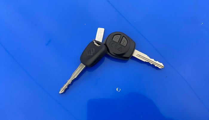 2019 Maruti S PRESSO VXI+, Petrol, Manual, 32,316 km, Key Close Up