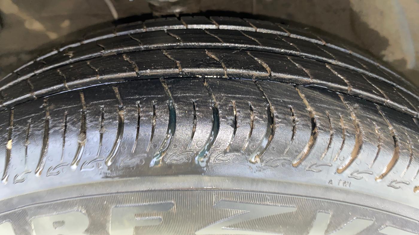 2019 Maruti S PRESSO VXI+, Petrol, Manual, 32,316 km, Left Front Tyre Tread