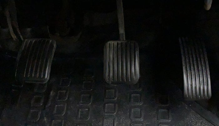 2016 Hyundai i10 MAGNA 1.1, Petrol, Manual, 49,838 km, Pedals