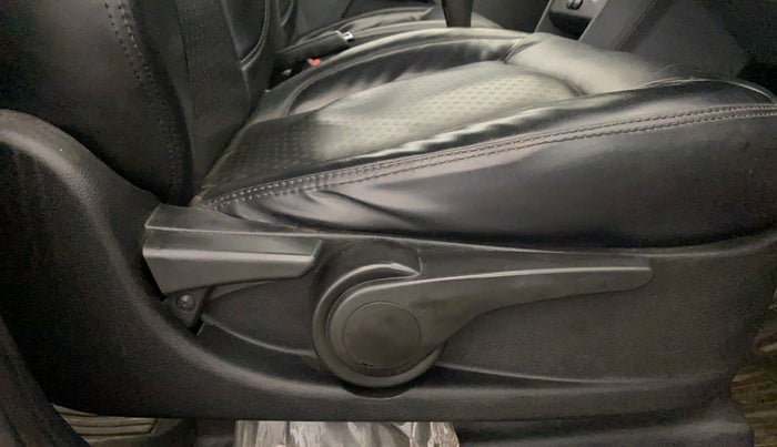 2018 Tata TIGOR XZ PETROL, Petrol, Manual, 54,482 km, Driver Side Adjustment Panel