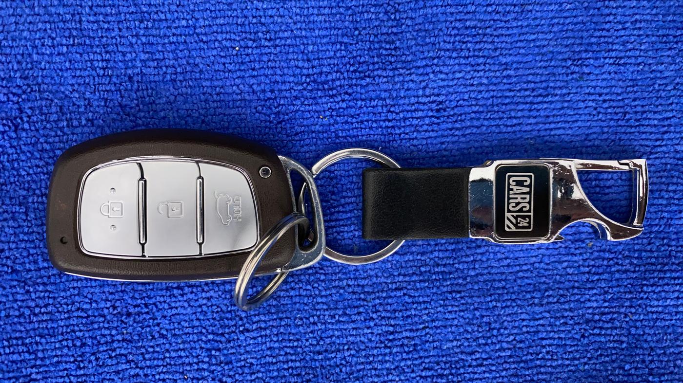 2016 Hyundai Creta SX PLUS AT 1.6 PETROL, Petrol, Automatic, 77,051 km, Key Close Up