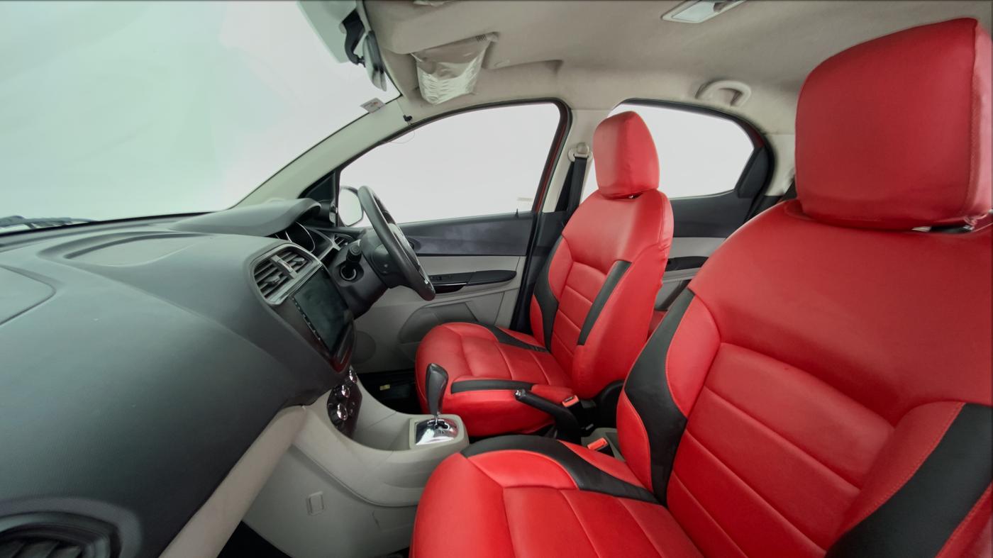 2019 Tata Tiago XZA 1.2 REVOTRON, Petrol, Automatic, 39,417 km, Right Side Front Door Cabin