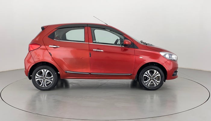 2019 Tata Tiago XZA 1.2 REVOTRON, Petrol, Automatic, 39,417 km, Right Side View